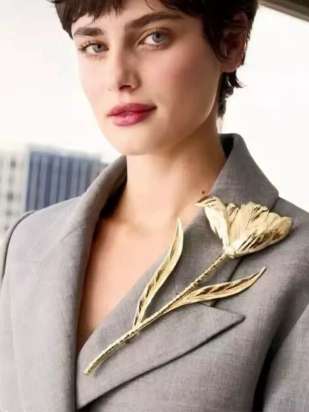 Zara Gold Tone Long Stem Flower Brooch Elegant Floral Statement Pin NWOT